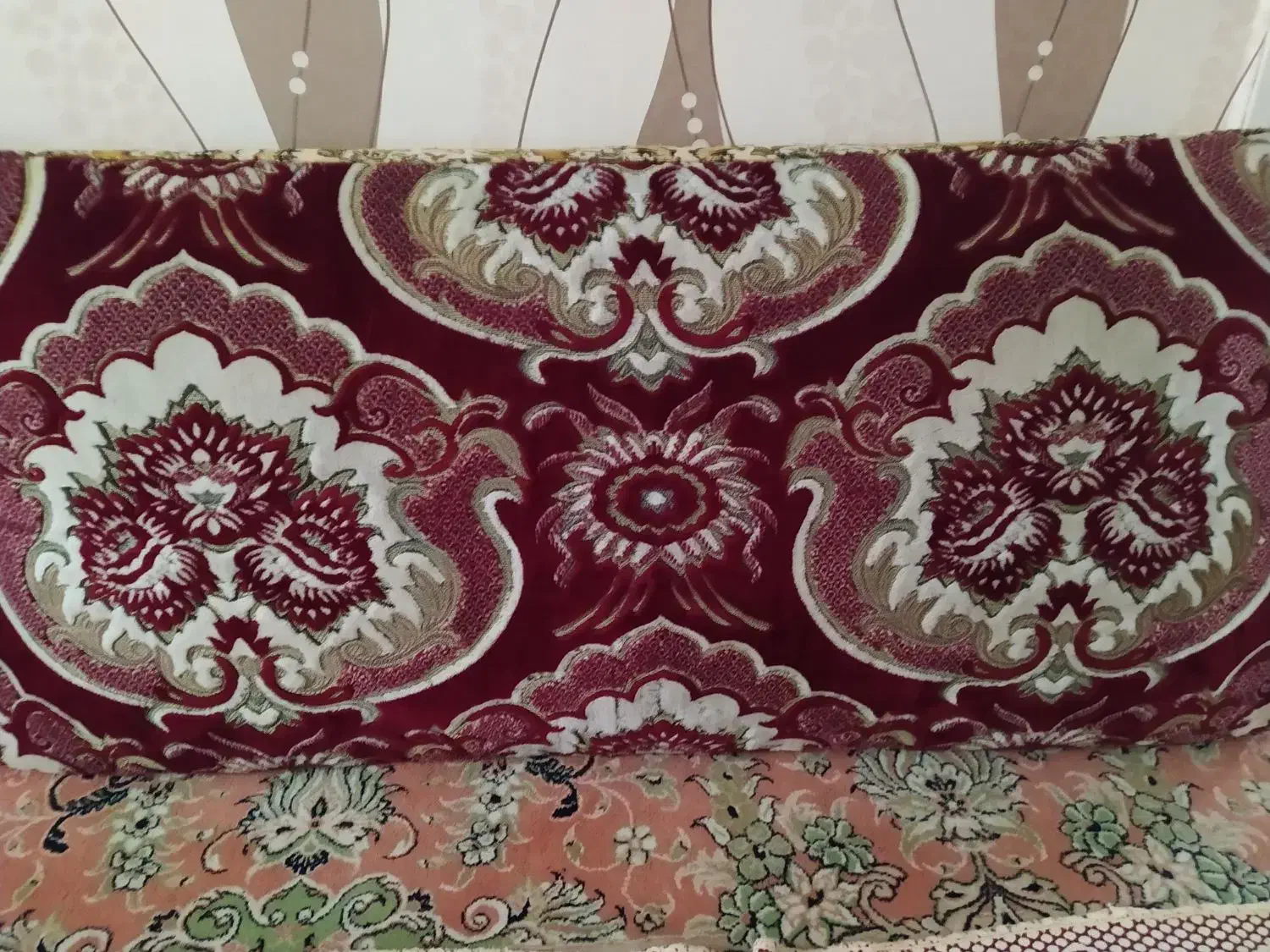 پشتی|پشتی|اراک, |دیوار