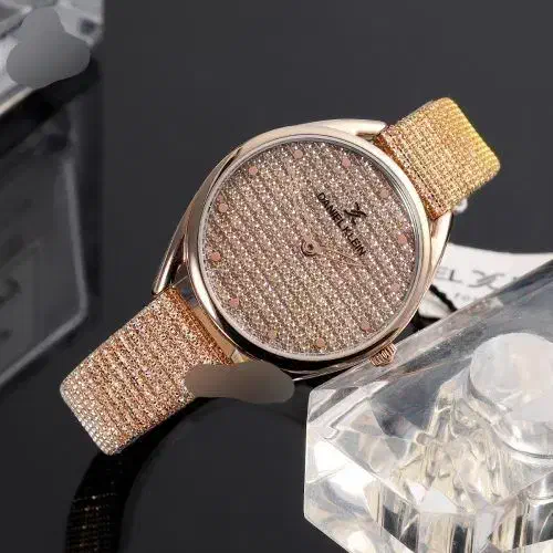 ساعت اصل زنانه نو پلمپ کارنکرده قیمت خیلی پایین|ساعت|میانه, |دیوار