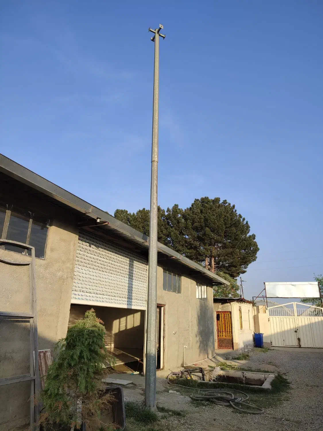 برج نوری ، پایه چراغ|لامپ و چراغ|شاهدشهر, |دیوار