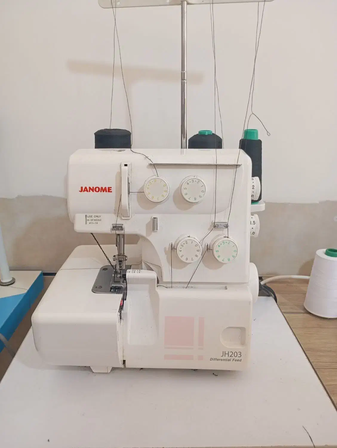 چرخ خیاطی|چرخ خیاطی و ریسندگی|نیریز, |دیوار