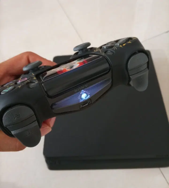 ps4 slim|کنسول، بازی ویدئویی و آنلاین|کرمانشاه, |دیوار