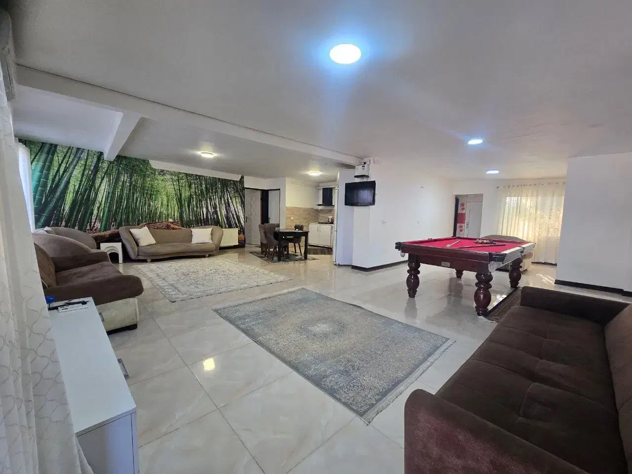 اجاره ویلا ۳ خواب استخردار بدون واسطه|اجارهٔ کوتاه‌مدت ویلا و باغ|رامسر, |دیوار