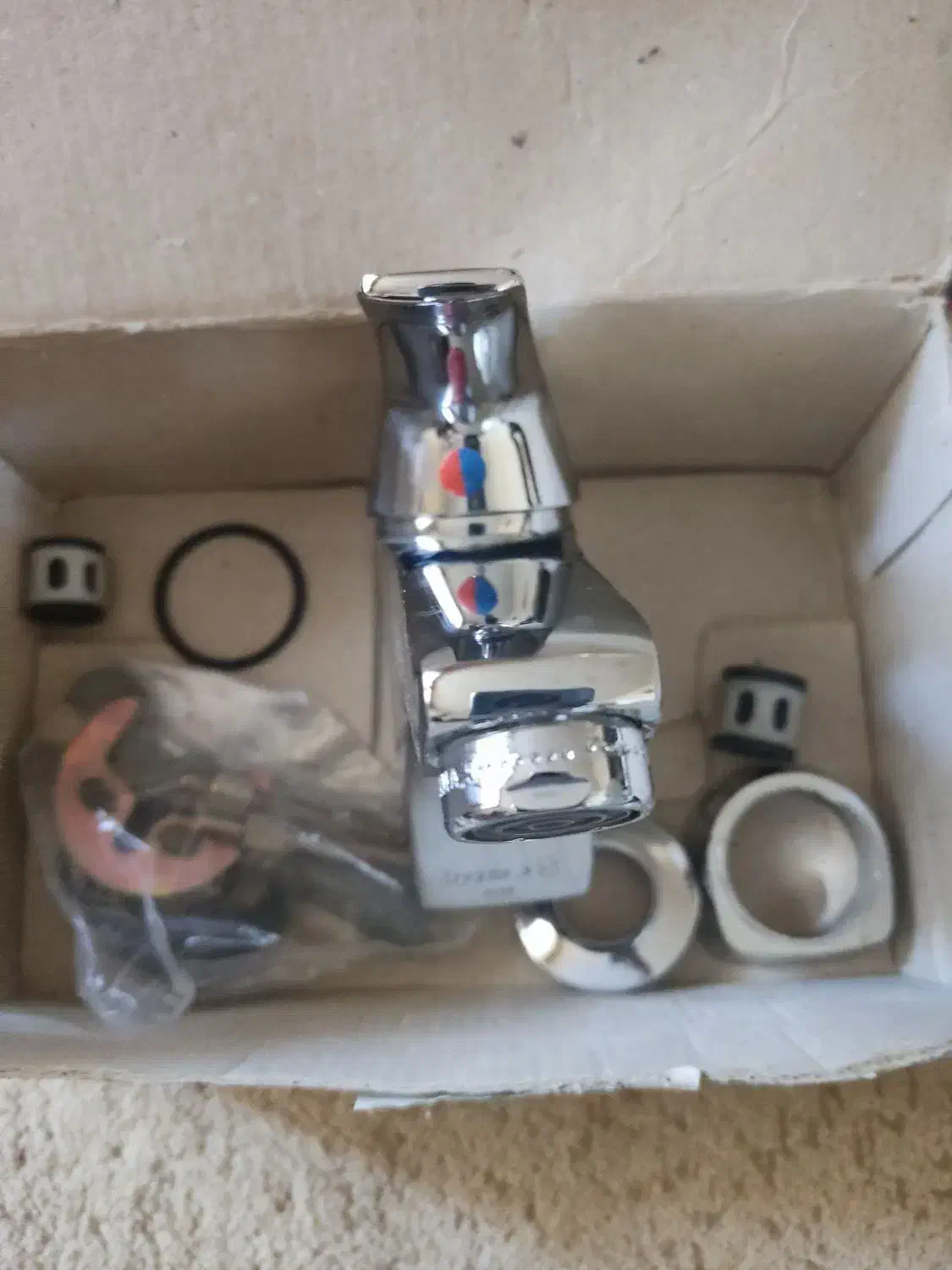 شیر آب حمام و روشویی|مصالح و تجهیزات ساختمان|مسجد سلیمان, |دیوار