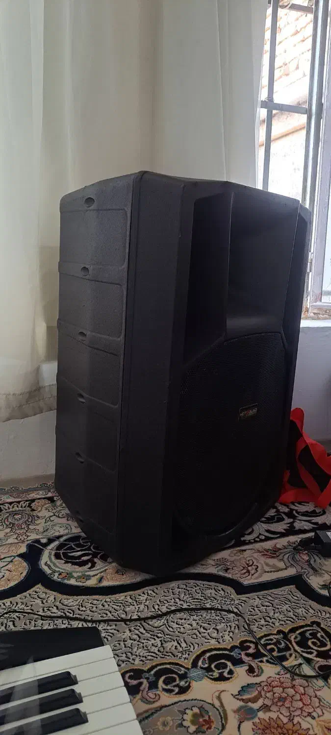 باند اکتیو 15اینچ فوق العاده سالم و تمیز پر قدرت|صوتی و تصویری|کاشمر, |دیوار