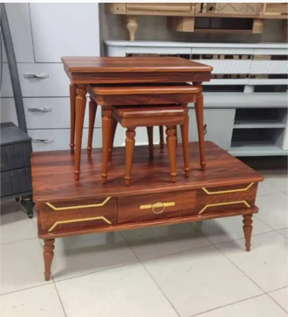 جلومبلی|مبلمان خانگی و میز عسلی|بروجرد, |دیوار