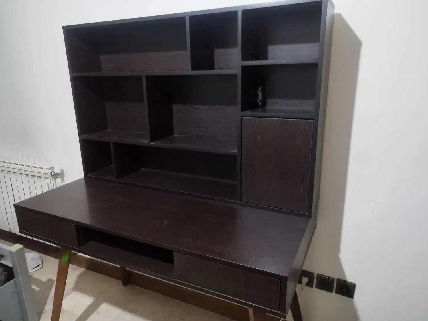 تخت و میز|میز تحریر و کامپیوتر|تهران, قزل قلعه|دیوار