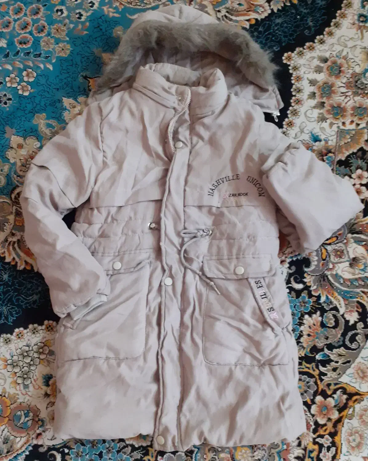 کاپشن و پالتو دخترانه|لباس|بروجرد, |دیوار