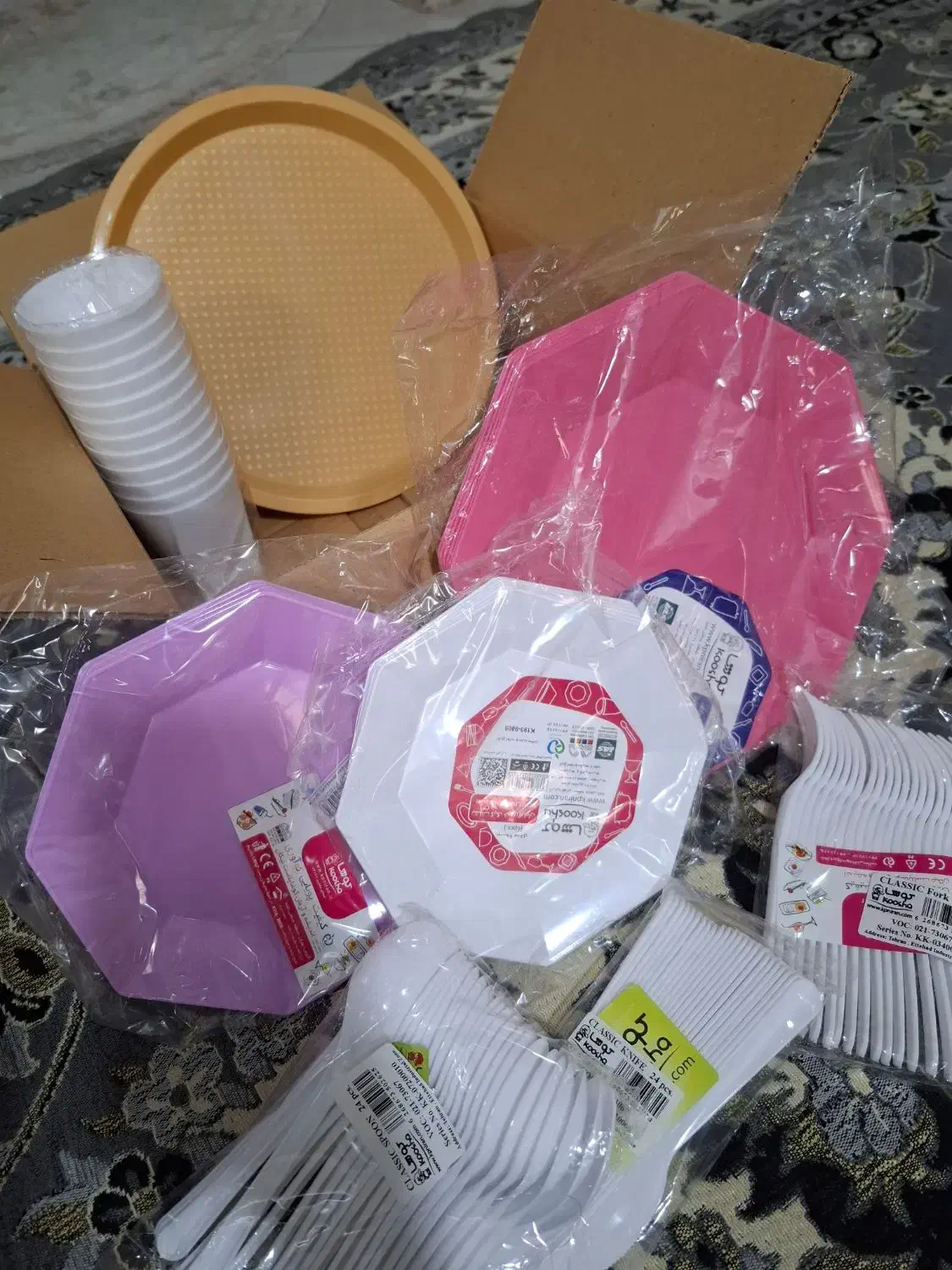 ظروف پلاستیکی|ظروف نگهدارنده، پلاستیکی، یکبارمصرف|قرچک, مهدیه|دیوار