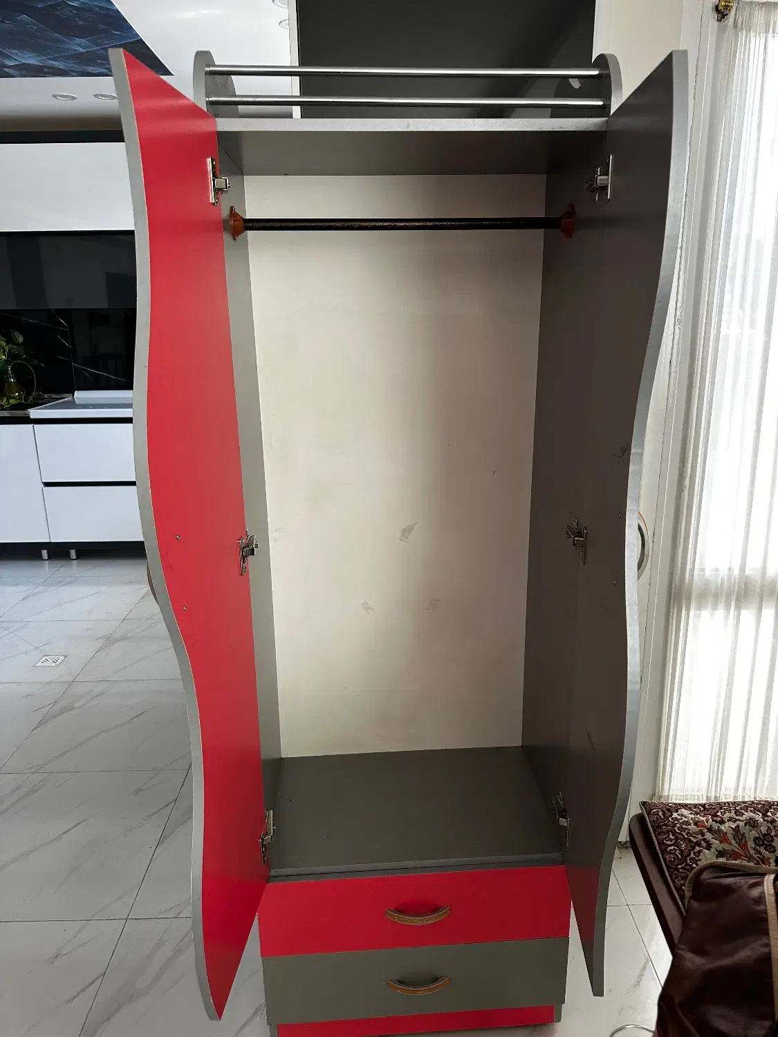 کمد|جاکفشی، کمد، دراور|شاهینشهر, فیض|دیوار