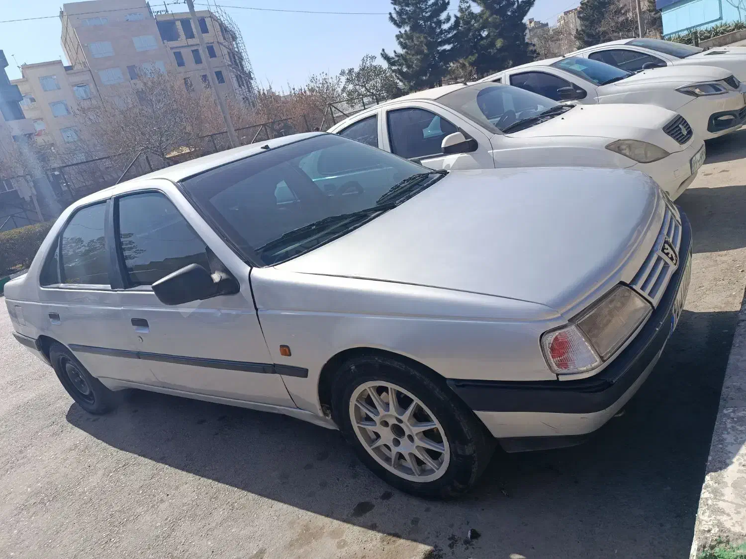 پژو 405 مدل90|خودرو سواری و وانت|مشهد, زمرد|دیوار