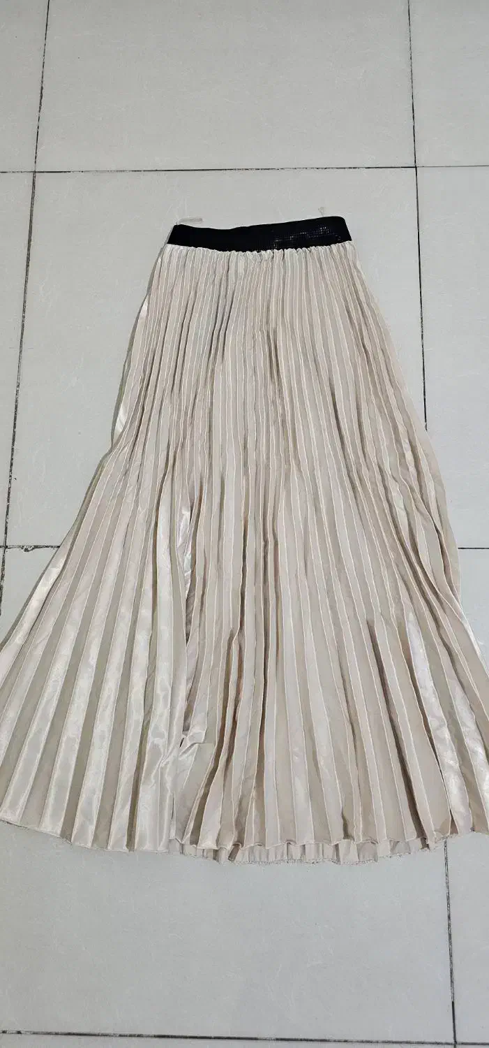 دامن ساتن پلیسه|لباس|ری, ظهیرآباد|دیوار