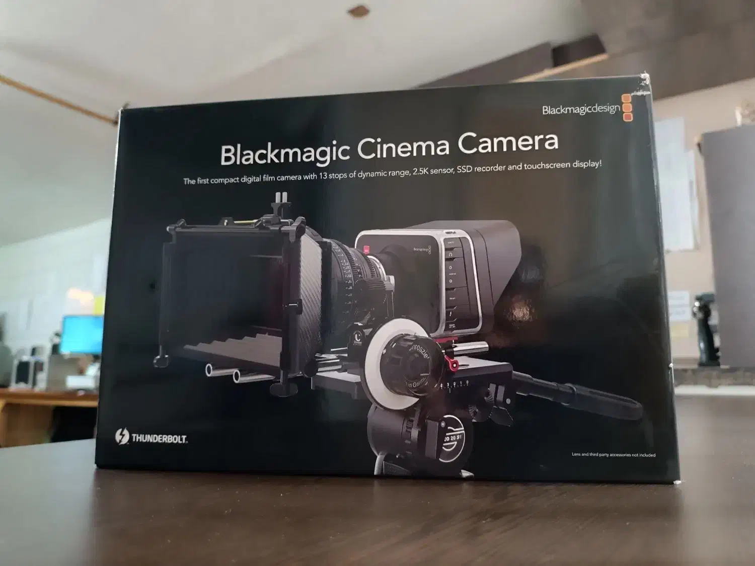 دوربین بلک مجیک 2.5k|دوربین عکاسی و فیلم‌برداری|کرج, حسن آباد|دیوار