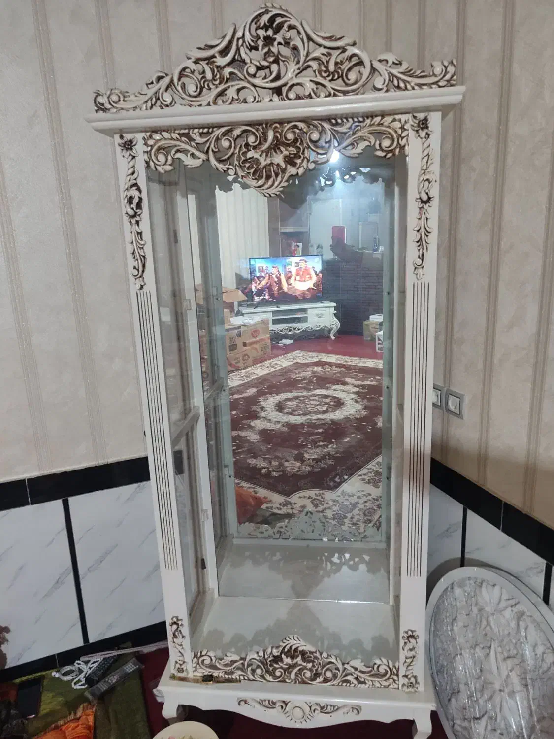 بوفه سفید درحد اکبند|بوفه، ویترین، کنسول|میاندوآب, |دیوار