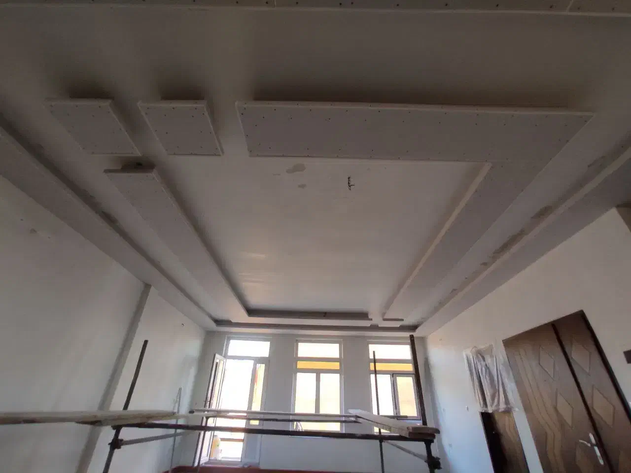 نیازمند شاگرد کناف|استخدام معماری، عمران و ساختمانی|سراب, |دیوار