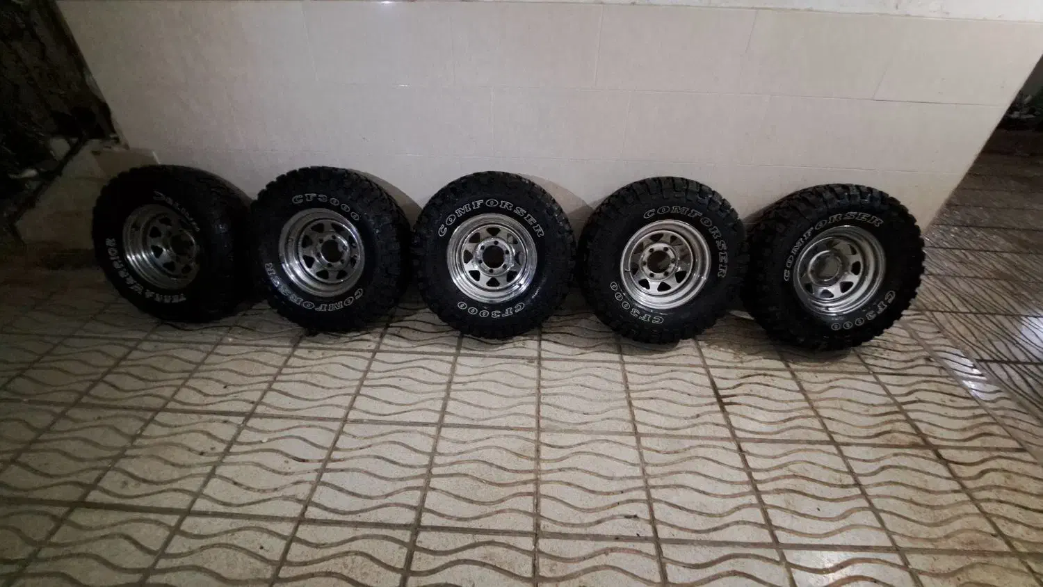 رینگ لاستیک پاترول تویوتا افرود|قطعات یدکی و لوازم جانبی|شهرکرد, |دیوار