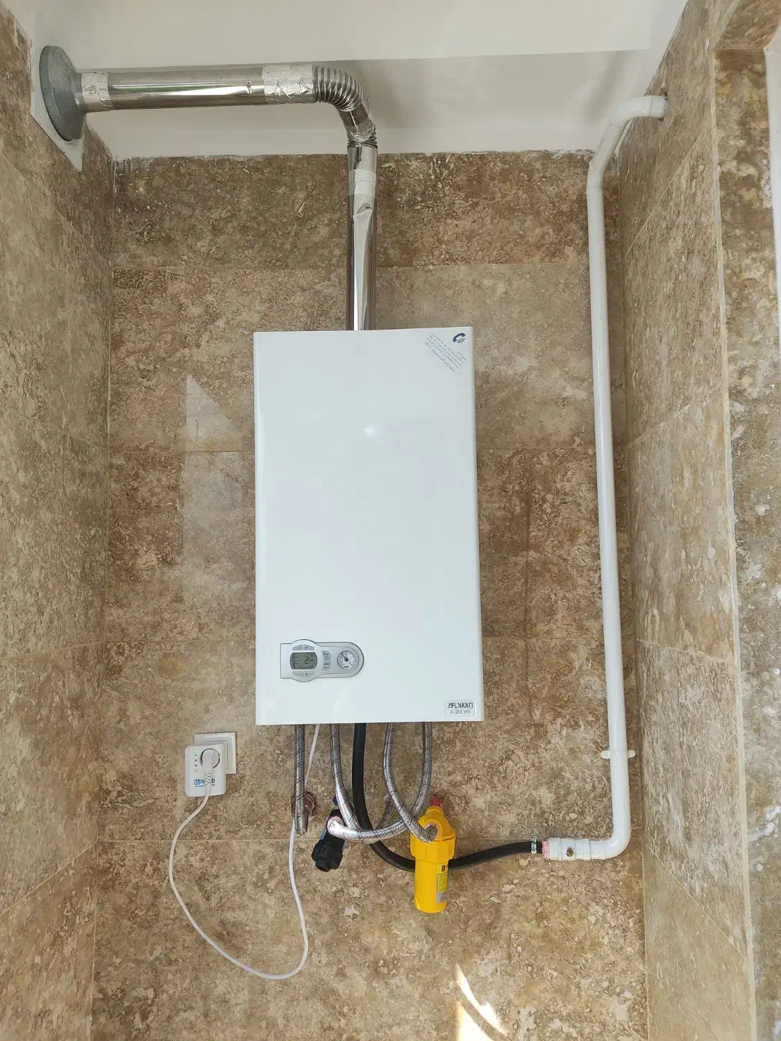 تعمیرات پکیج.آبگرمکن.تعمیر پمپ آب|خدمات پیشه و مهارت|ابهر, |دیوار