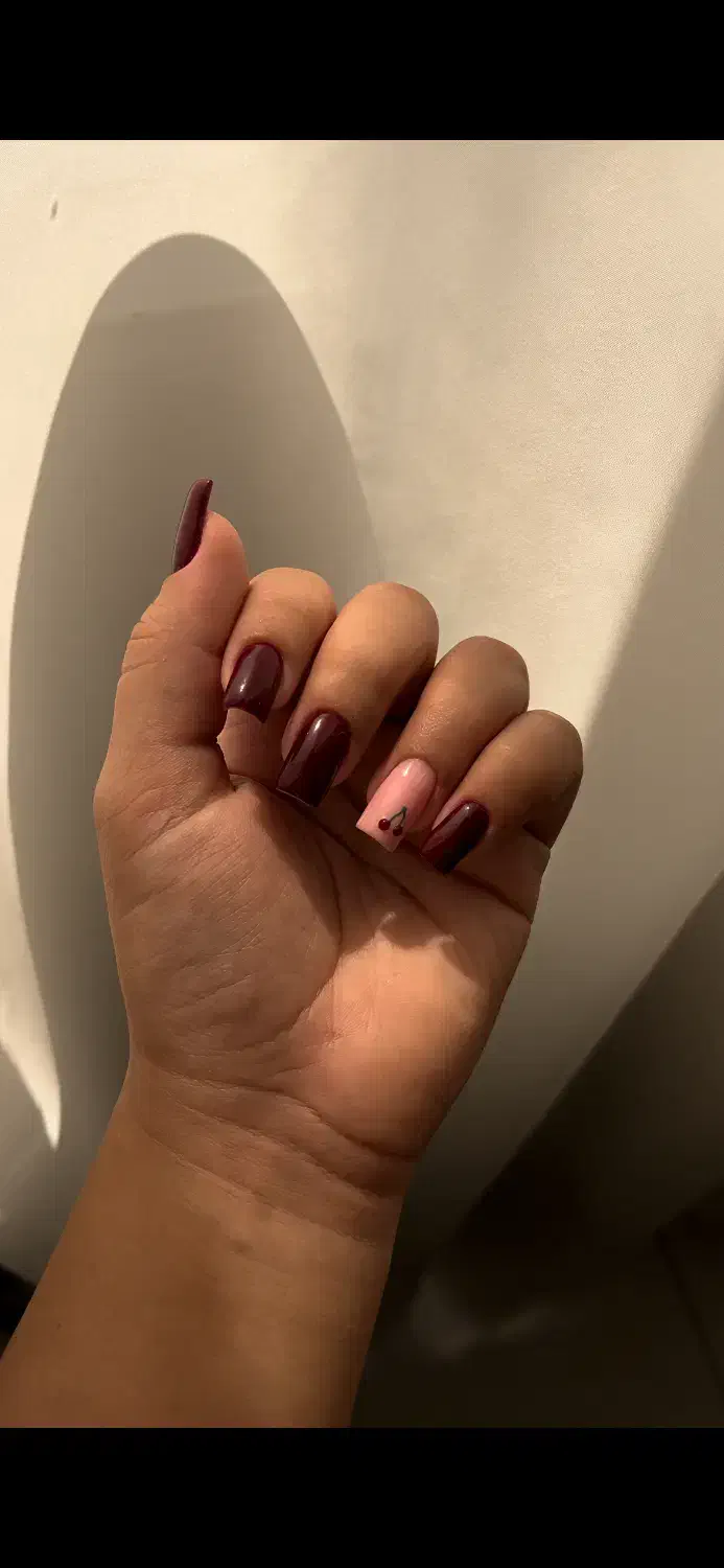 مدل برای طراحی ناخن (برای تکمیل البوم پیج کاری )|خدمات آرایشگری و زیبایی|رشت, صفاری|دیوار