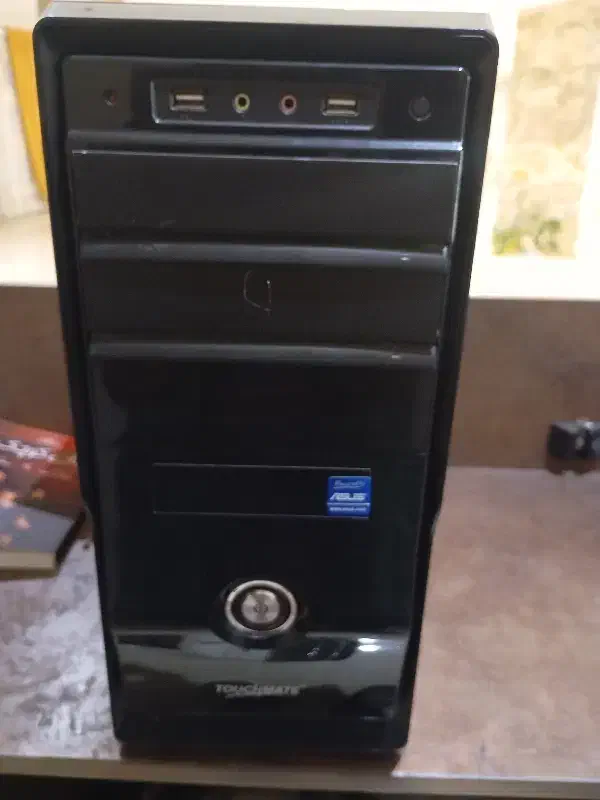 یک عددکیس برای فروش|قطعات و لوازم جانبی رایانه|کیش, |دیوار