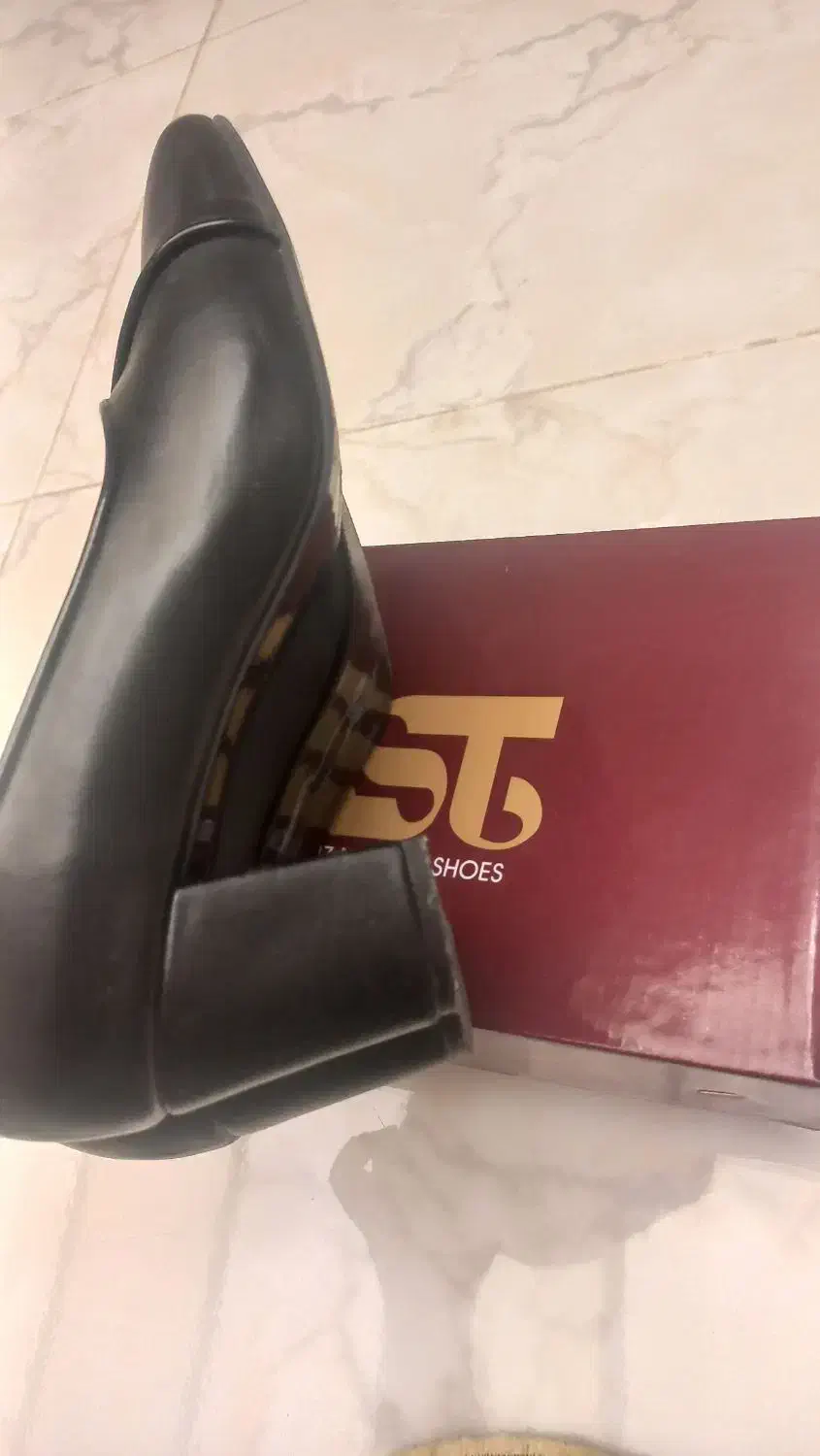 کفش مجلسی|کیف، کفش، کمربند|سنقر, |دیوار