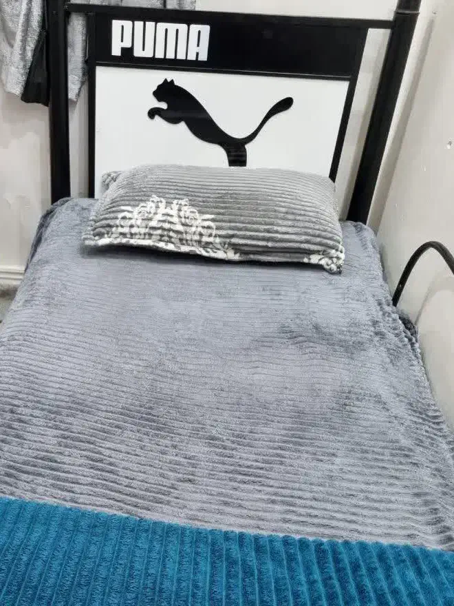 ۲ عدد تخت تک نفره و زیر چوبی|تخت و سرویس خواب|اهواز, فدک|دیوار