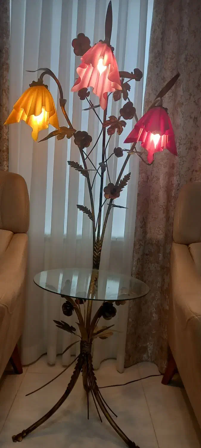 آباژور .کاملا سالم|چراغ خواب و آباژور|رشت, باهنر|دیوار