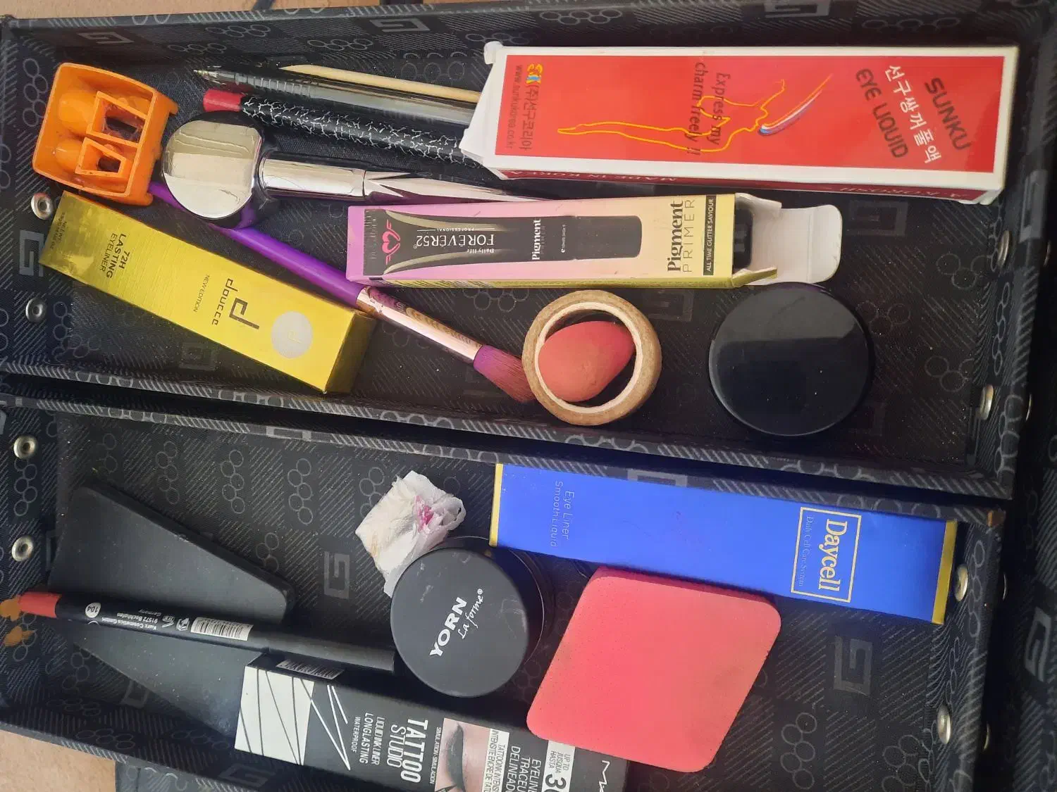 فروش لوازم ارایشی عروس|آرایشی، بهداشتی، درمانی|کازرون, |دیوار