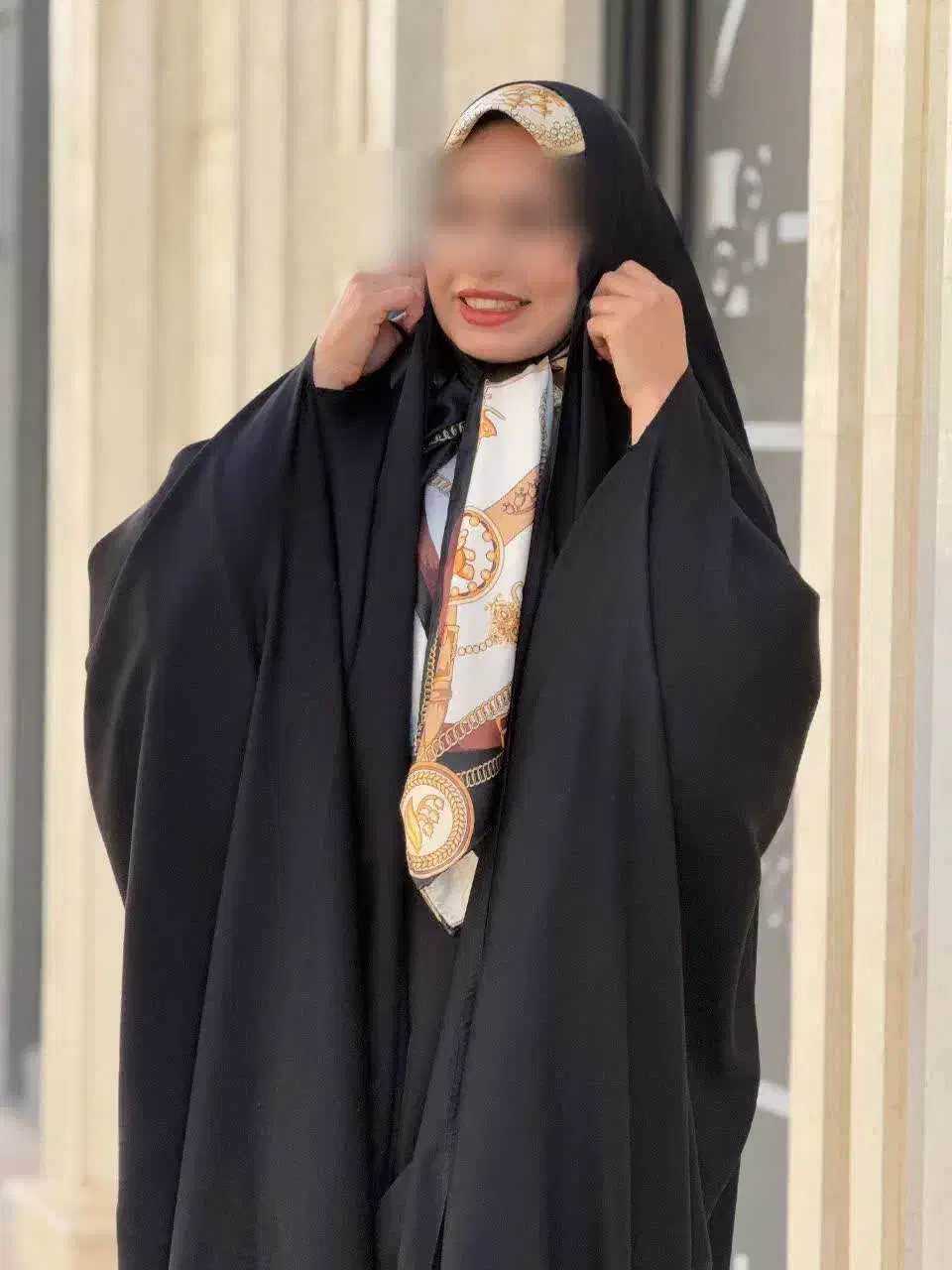 عبا وچادرعبا|لباس|ازنا, |دیوار