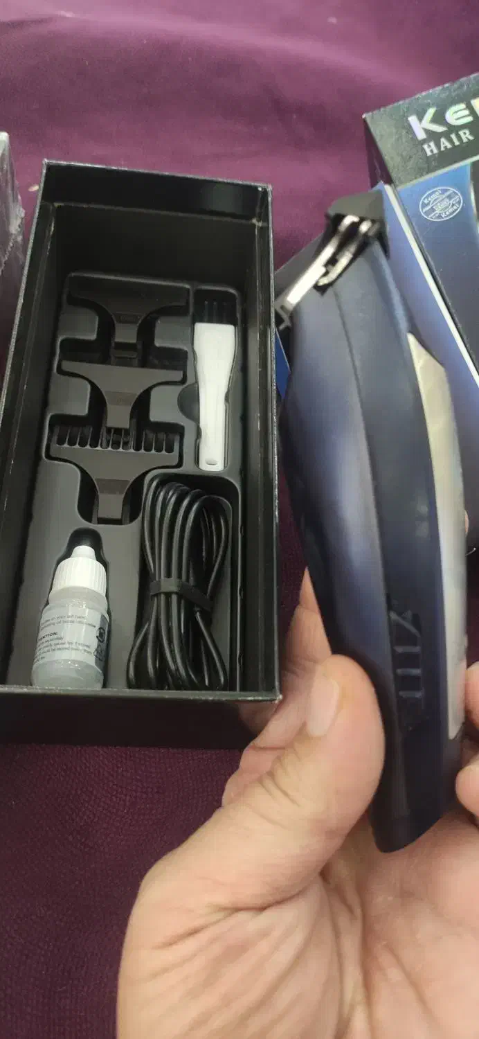 ریش تراش جیمی اک آک با چندتا شانه جهت کوتاهی|آرایشی، بهداشتی، درمانی|اهواز, فرهنگ شهر|دیوار