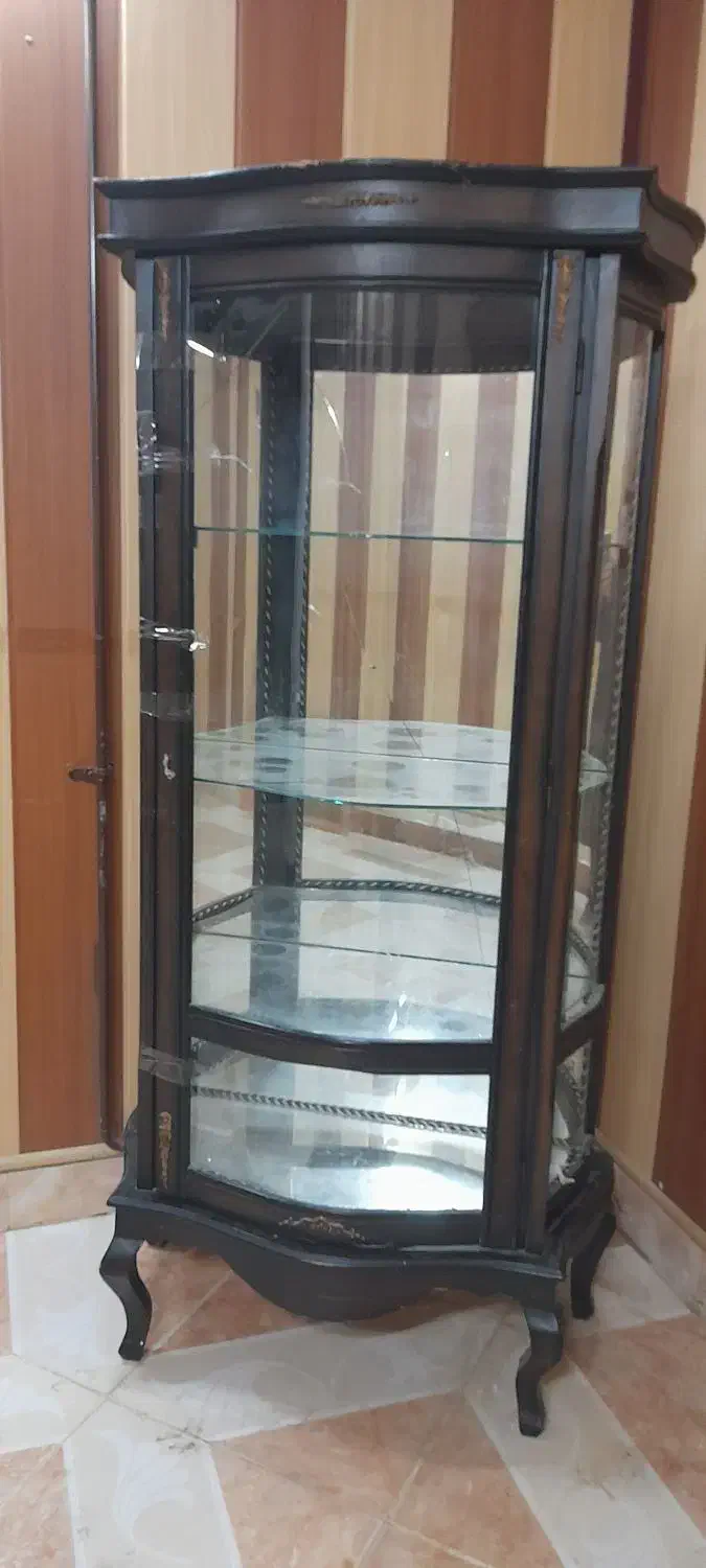 گنجه سالم تمیز|بوفه، ویترین، کنسول|چناران, |دیوار