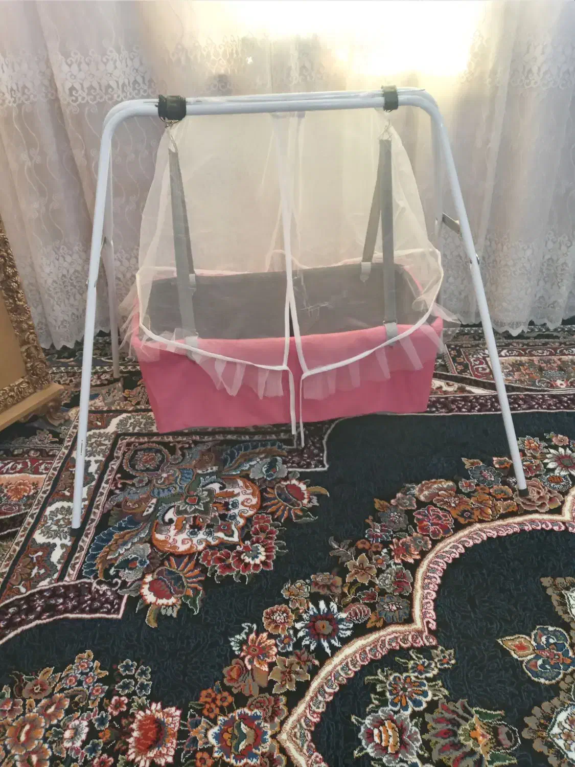 گهواره|اسباب و اثاث بچه|یاسوج, |دیوار