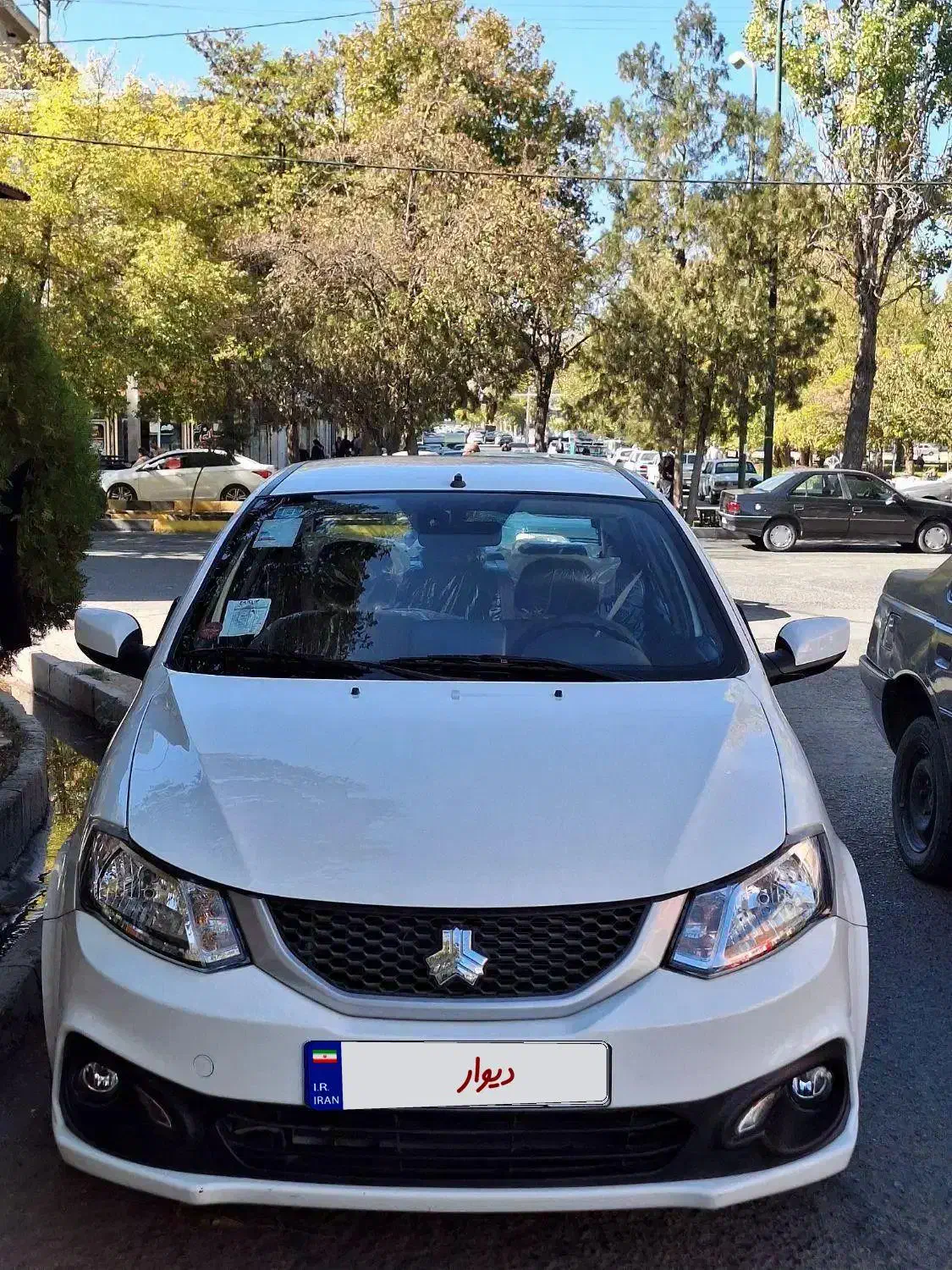 ساینا s|خودرو سواری و وانت|قروه, |دیوار