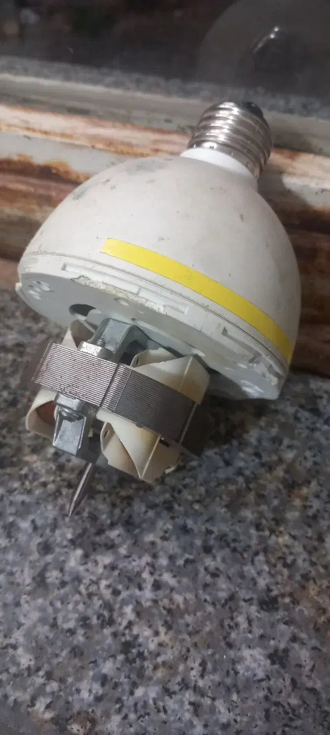 سرپیچ المیچری|لامپ و چراغ|شاهینشهر, شهرک صنعتی اصفهان|دیوار