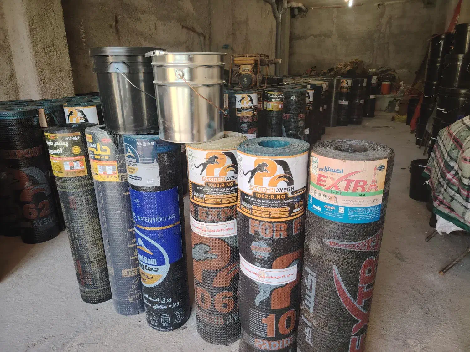 فروش ونصب ایزوگام چسب قیروفروش قیر|مصالح و تجهیزات ساختمان|فارسان, |دیوار