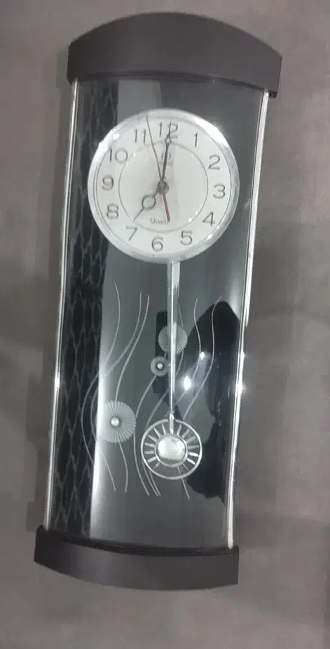 ساعت|ساعت دیواری و تزئینی|بومهن, |دیوار