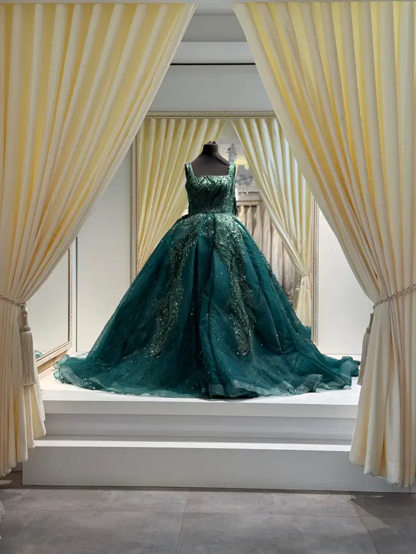 لباس مجلسی|لباس|تایباد, |دیوار