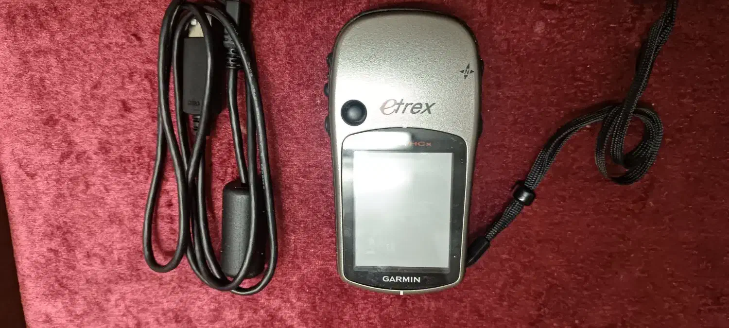 فروش یه عدد دستگاه GPS|لوازم جانبی موبایل و تبلت|اهواز, فاز ۲ پادادشهر|دیوار