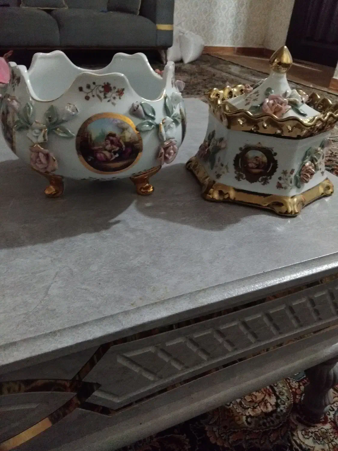 چینی گل برجسته|ظروف سرو و پذیرایی|رشت, شهرک الغدیر|دیوار