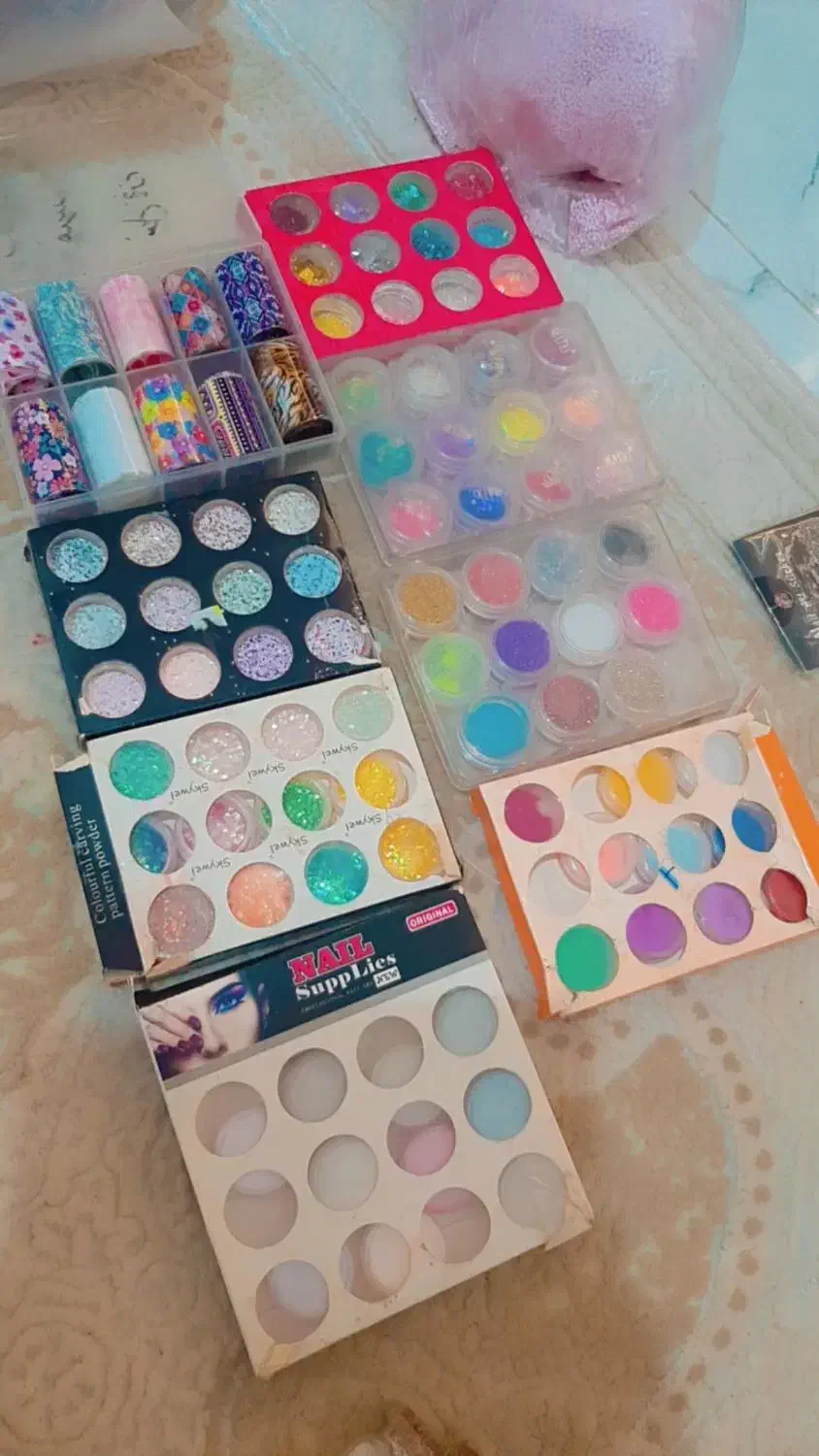 لوازم کاشت ناخن|آرایشی، بهداشتی، درمانی|قائمشهر, |دیوار