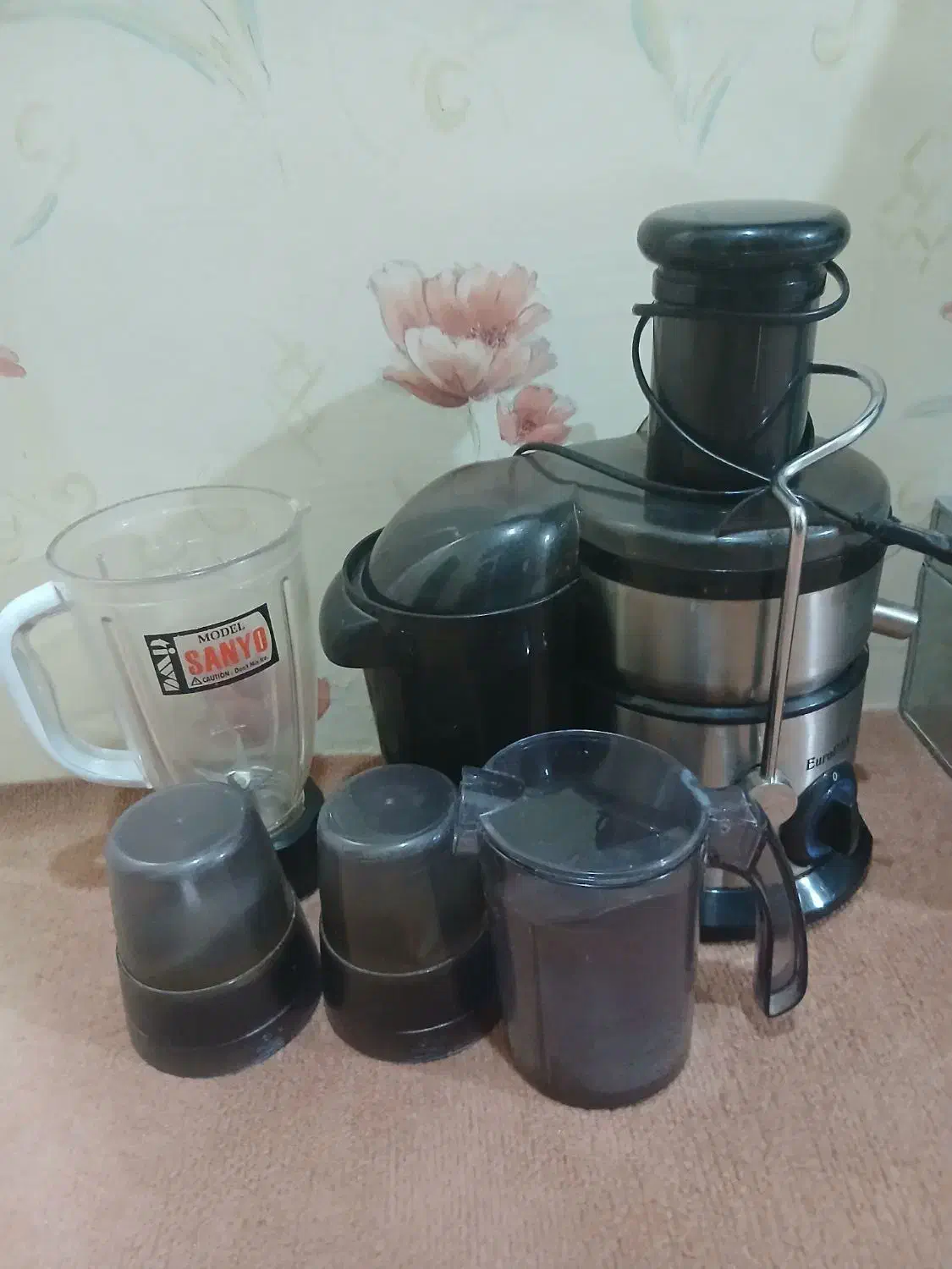 آبمیوه گیری|آبمیوه‌گیر و آب‌مرکبات‌گیر|سنندج, |دیوار