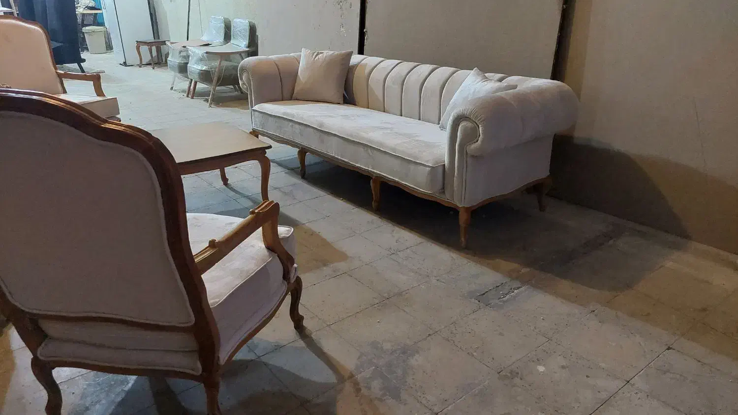 نیرو ساده و ماهر در کارخونه مبلمان|استخدام صنعتی، فنی، مهندسی|ایلام, |دیوار