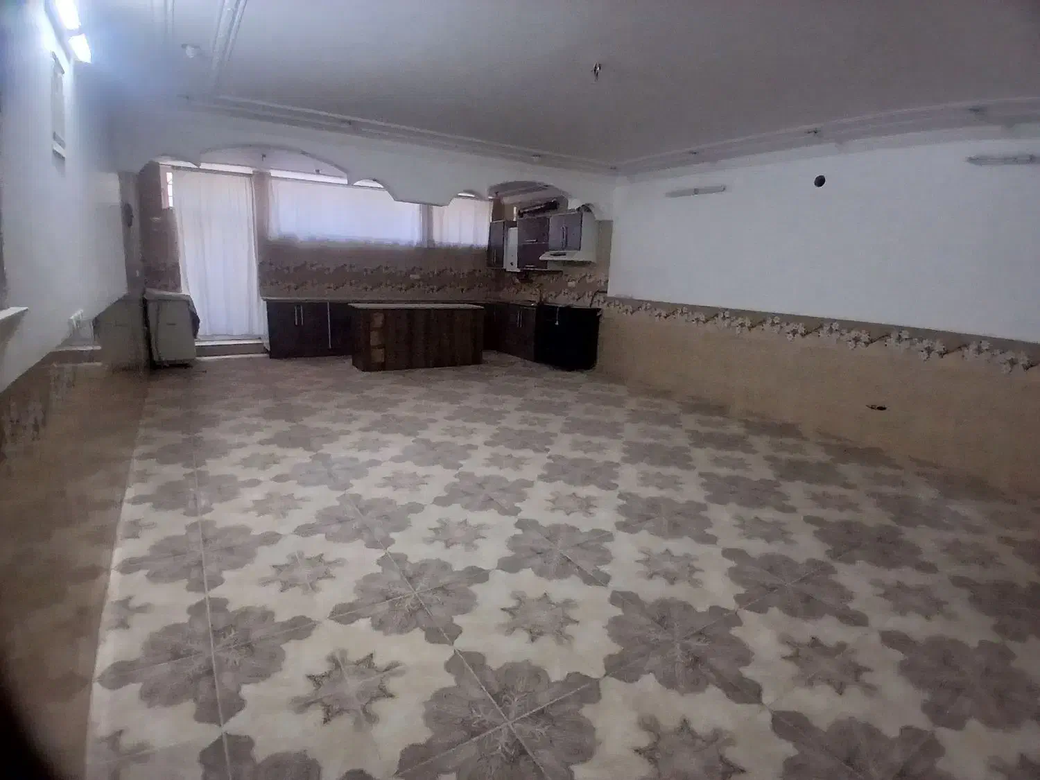 سوییت|اجارهٔ کوتاه‌مدت آپارتمان و سوئیت|یزد, |دیوار