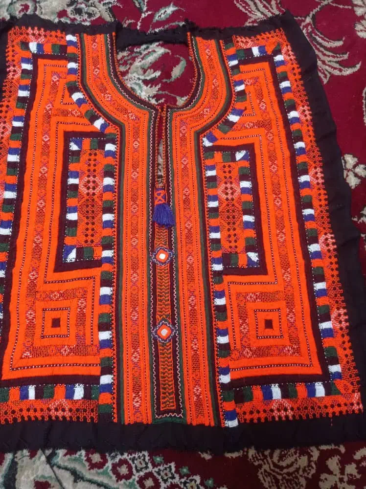 س شیرازه شیک وتمیز خریدار واقعی خاص|لباس|سراوان, |دیوار