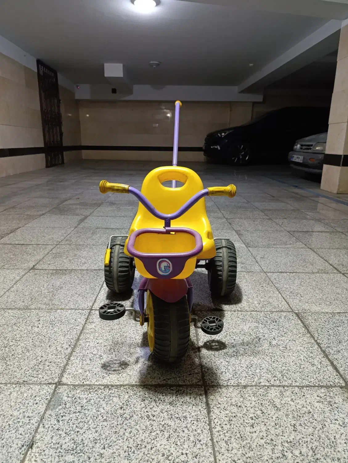 سه چرخه GTOYS سالم با دسته هدایت کننده|دوچرخه، اسکیت، اسکوتر|تهران, استقلال|دیوار