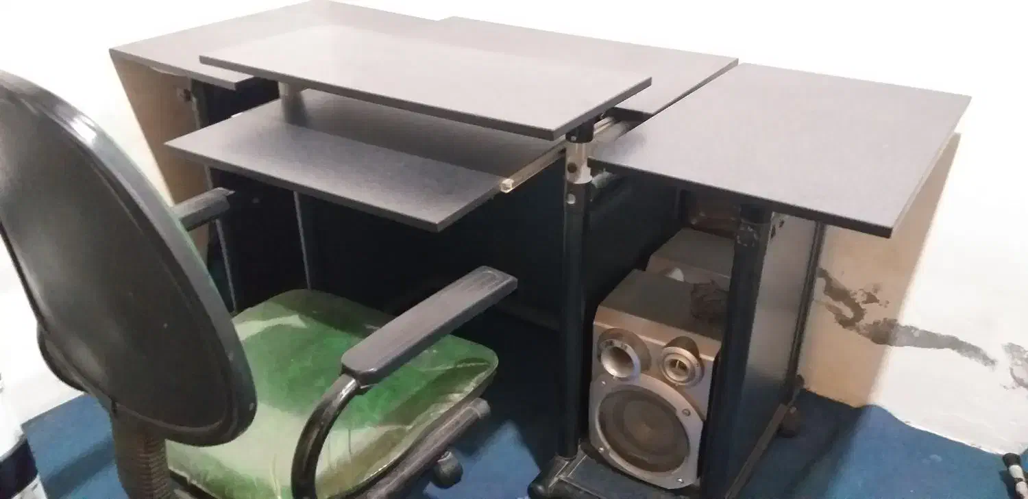 میز کامپیوتر|میز تحریر و کامپیوتر|بندر انزلی, سامانسر|دیوار