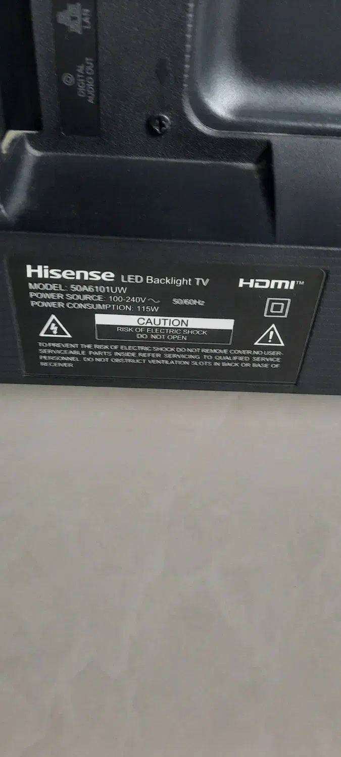 تلویزیون Hisense 50 اینچ پنل شکسته (سوخته)|تلویزیون و پروژکتور|بندر انزلی, کلیور|دیوار