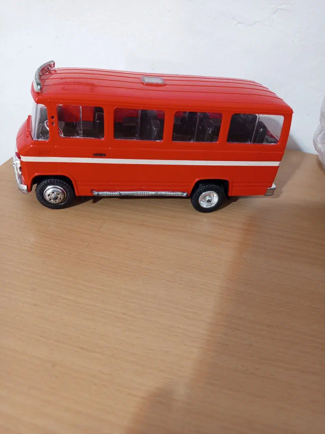 مینی بوس|اسباببازی بچه|نظرآباد, نظرآباد|دیوار