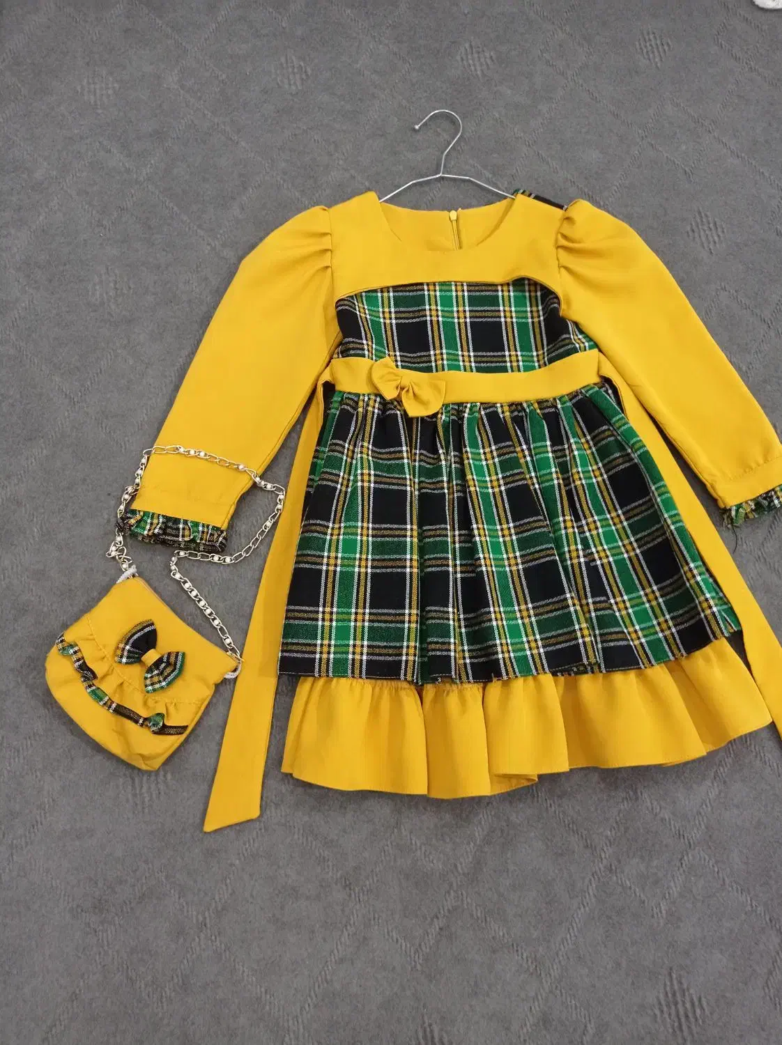 تعدادی لباس شیک نو ودرحدنو|لباس|سبزوار, هویزه|دیوار