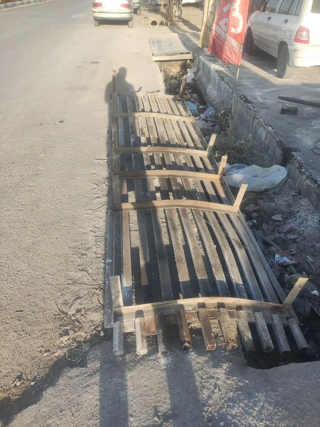 پل فلزی|فروشگاه و مغازه|ابریشم, |دیوار