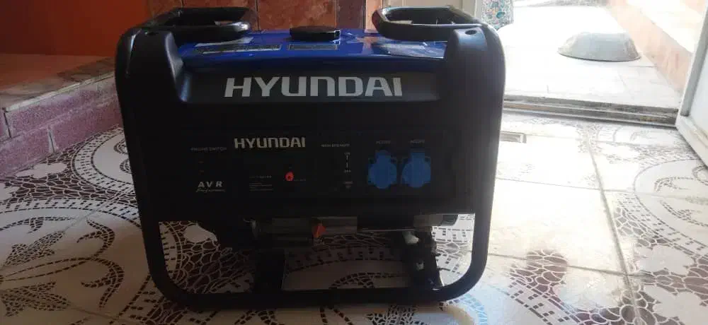 فروش موتور برق۳۰۰۰(۳ کیلو وات) هیوندا|ماشینآلات صنعتی|نورآباد ممسنی, |دیوار