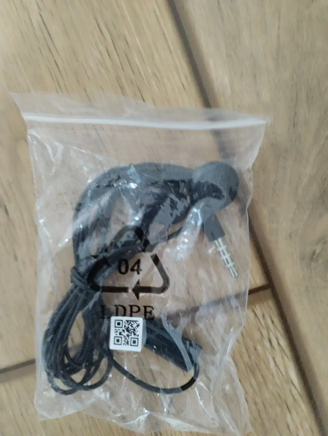 هندزفری|لوازم جانبی موبایل و تبلت|آستانه اشرفیه, |دیوار